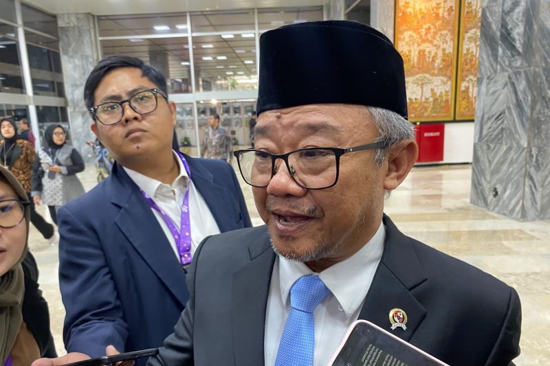 Mendikdasmen: Bahasa asing di SD bersifat pengenalan