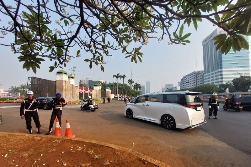 Tamu undangan mulai berdatangan jelang Sidang Tahunan MPR RI