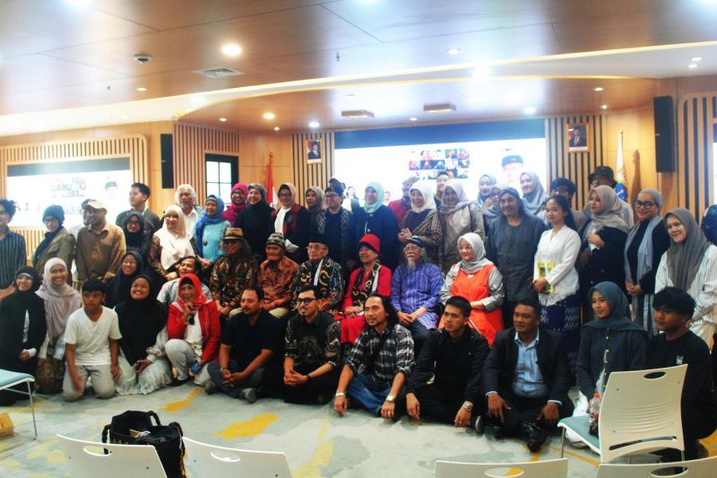 Semaan puisi Taufiq Ismail hidupkan jiwa sastra di TIM