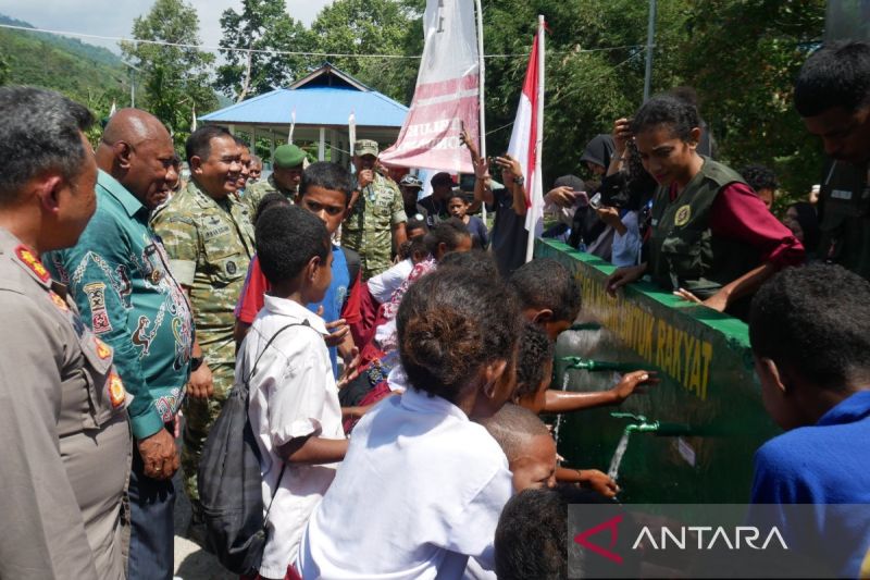 TNI AD hadirkan 16 sumur bor atasi krisis air bersih di Teluk Wondama