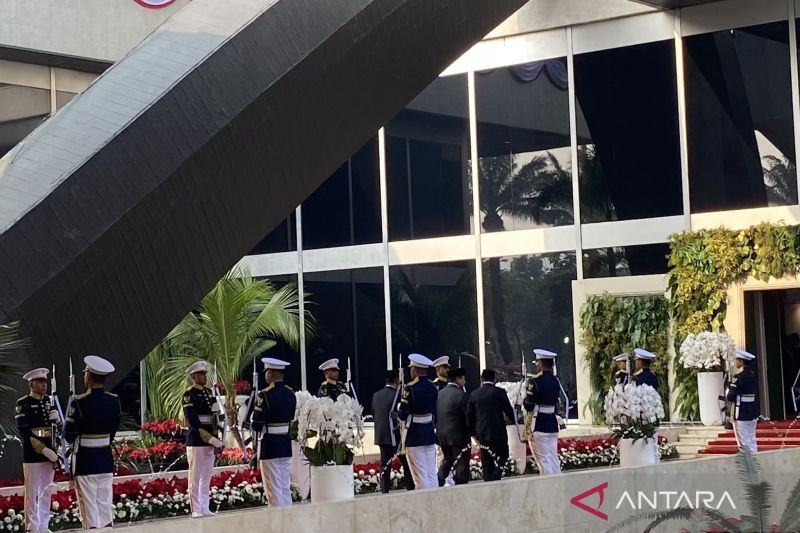 Ketua DPD sebut Presiden siapkan surprise di sidang tahunan