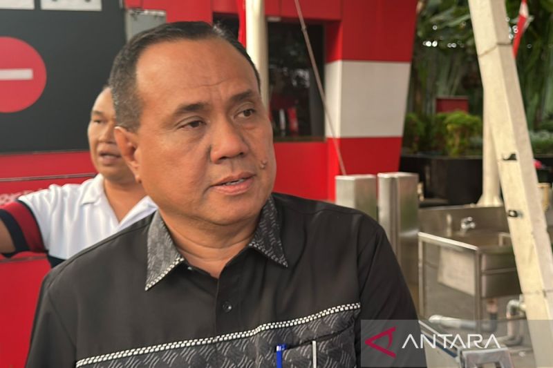 Ketua DPRD Kuansing mengaku tak tahu uang untuk Menhut Raja Juli