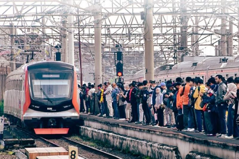 KAI Jaga Keterjangkauan Mobilitas, Transportasi Publik Bantu Masyarakat Mengelola Biaya Perjalanan