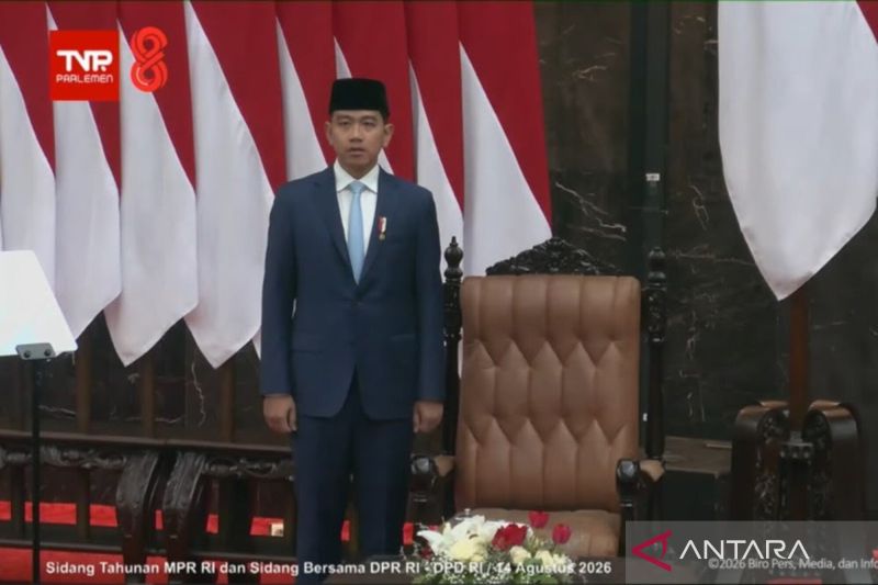 Pakai jas tree hole bottom, Gibran tampil elegan di Sidang Tahunan MPR