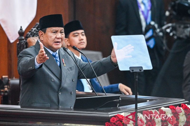 Prabowo siapkan ambulans udara untuk evakuasi di daerah sulit akses