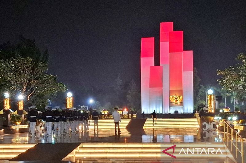Prabowo dijadwalkan pimpin Renungan Suci di TMP Kalibata malam ini