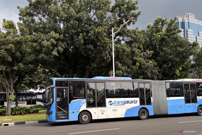 10 rute Transjakarta diubah saat HUT RI 17 Agustus