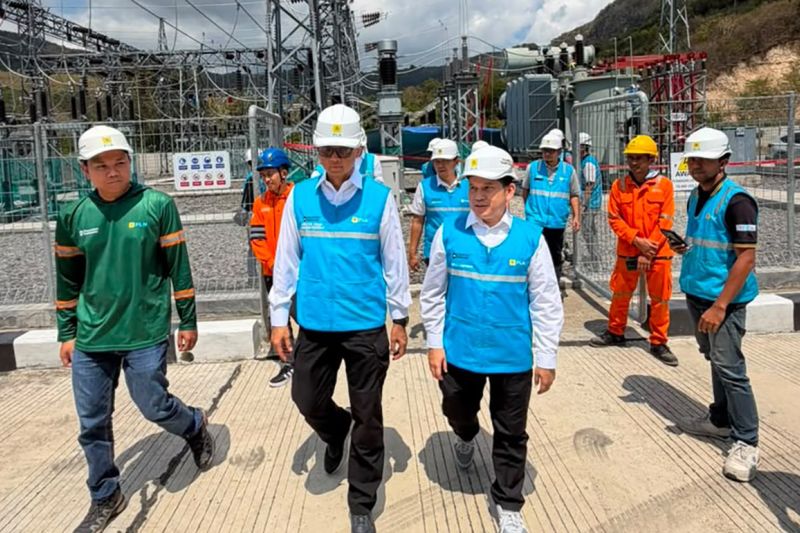 PLN : Pasokan utama listrik di Flores sudah kembali normal