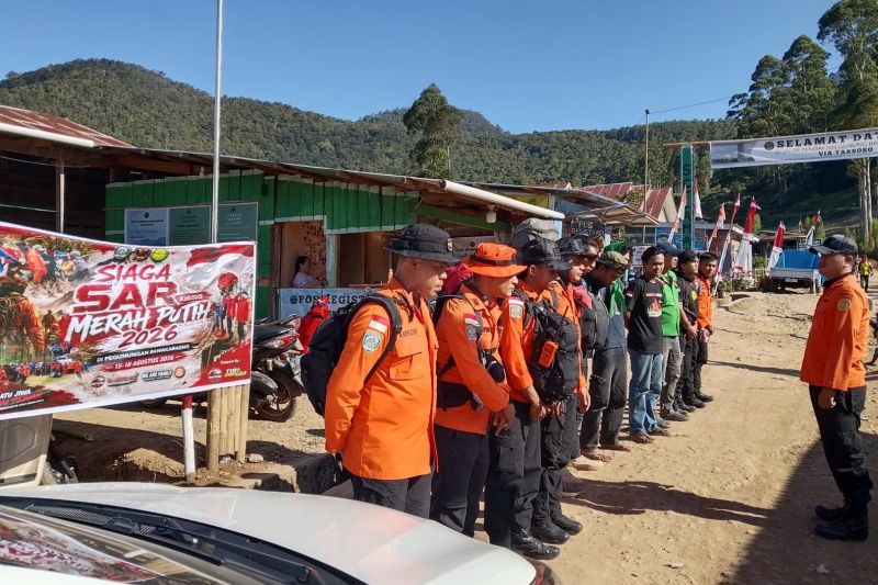 Tim SAR kawal 2.557 pendaki upacara di Gunung Bawakaraeng