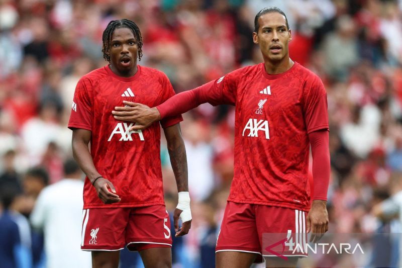 Liverpool akhiri pramusim dengan kalahkan Como 2-0 di Anfield