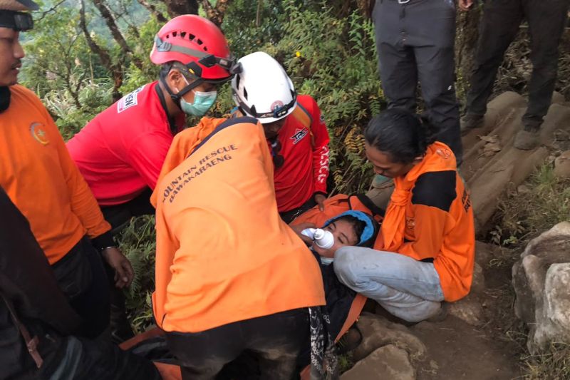 Pendaki dievakuasi dari Gunung Bawakareng bertambah menjadi 26 orang