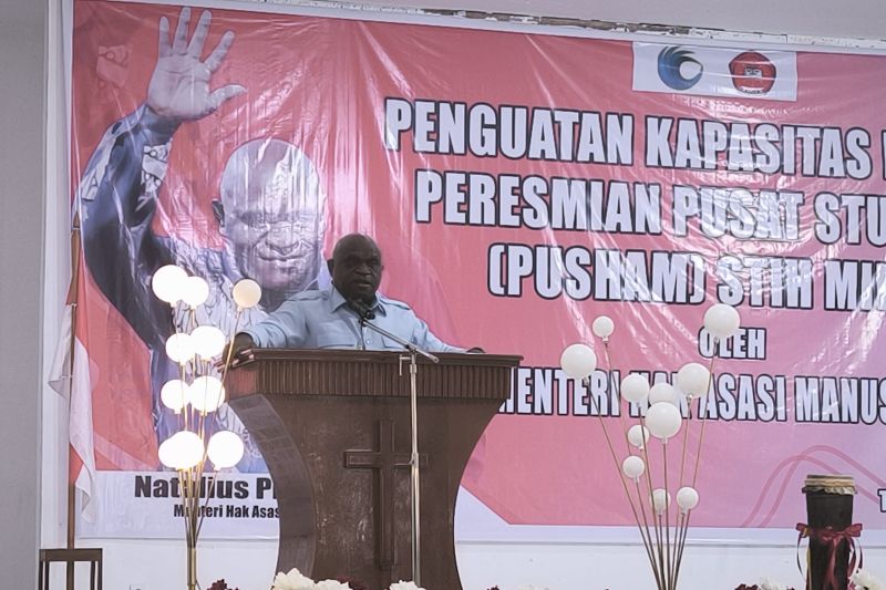Menteri HAM: Makan bergizi dan cek kesehatan gratis penuhi hak dasar
