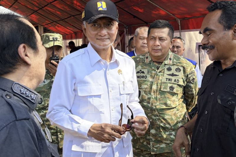 PU pastikan jalan Trans Flores kembali fungsional pascagempa di NTT