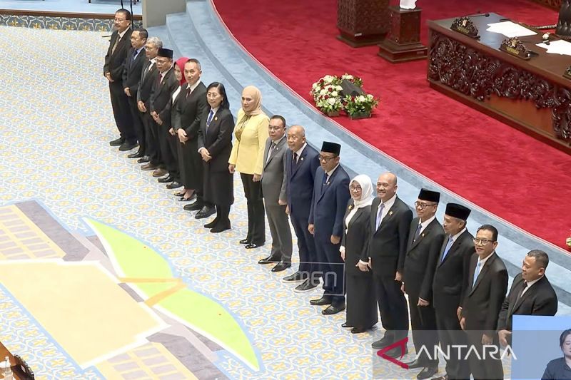 Rapat Paripurna DPR setujui 14 nama calon hakim agung dan ad hoc MA