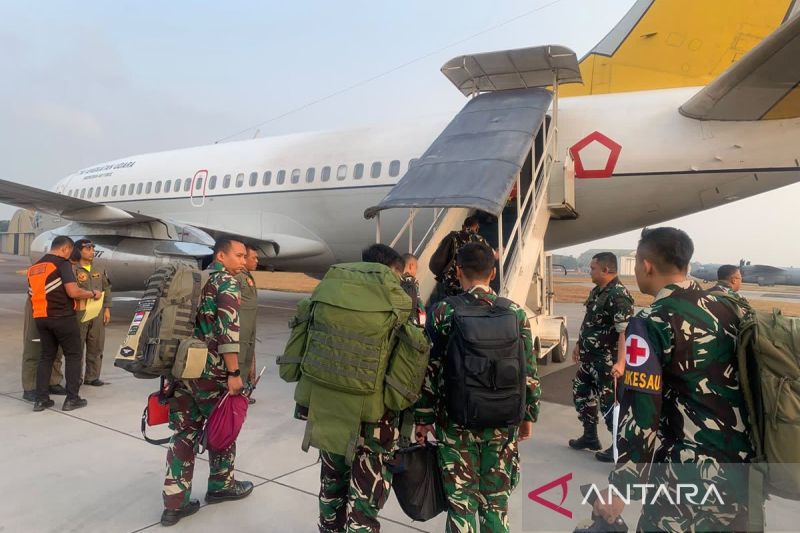 TNI AU kirim nakes tangani korban gempa di NTT