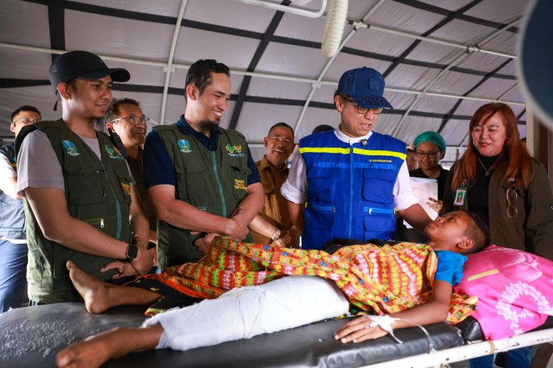 Menkes pastikan operasi berjalan meski RSUD Ruteng terdampak gempa NTT