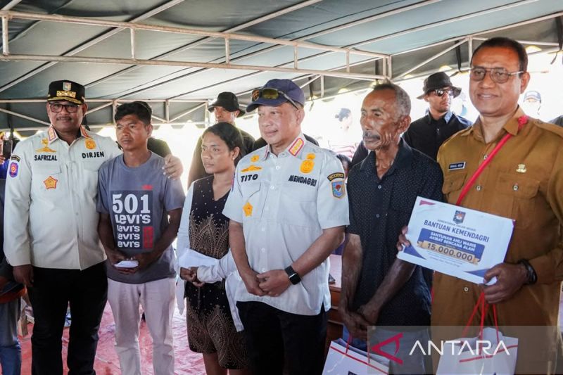 Kemendagri terjunkan lima tim awasi pemanfaatan bantuan gempa NTT