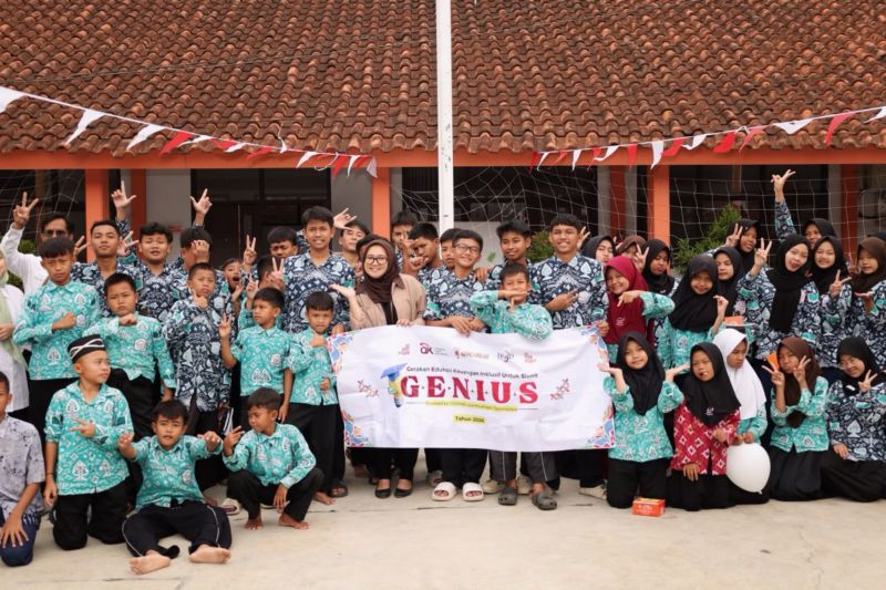 OJK Tasikmalaya edukasi siswa Sekolah Rakyat budaya menabung
