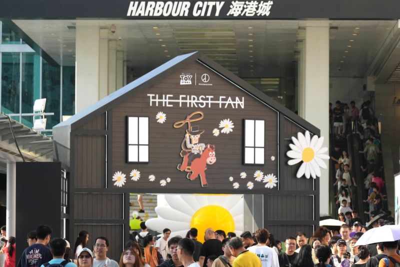 "Toy Story | PEACEMINUSONE: THE FIRST FAN" Hadir di Harbour City sebagai Persinggahan Keempat dalam Tur Globalnya