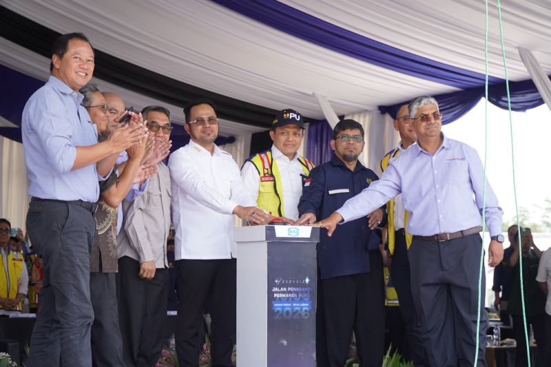 WIKA Rampungkan Jalan Pengganti Permanen Simpang Perdau–Tepian Langsat Sepanjang 18,6 Kilometer