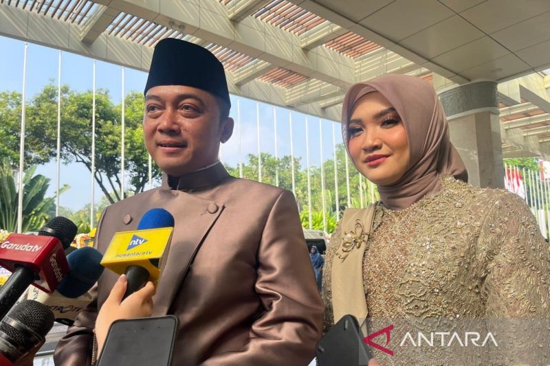 Mensesneg doakan Rizky dan Chika bahagia jalani rumah tangga