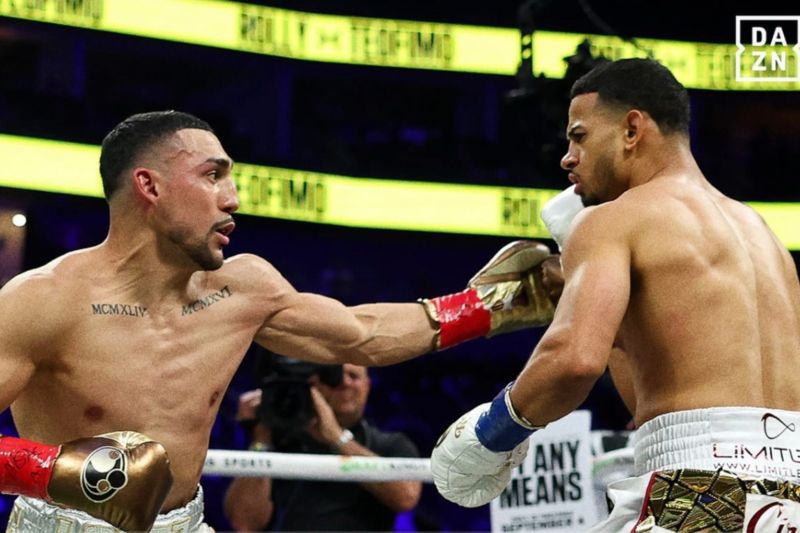 Teofimo Lopez gulingkan Romero untuk kuasai kelas welter WBA