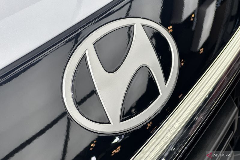 Pekerja Hyundai mogok kerja, robot jadi salah satu alasan