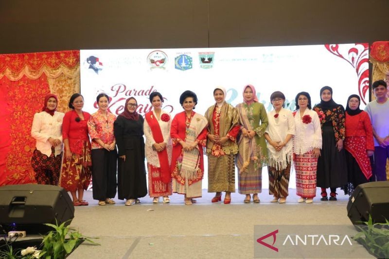 Lewat Festival Merah Putih, organisasi perempuan lestarikan budaya