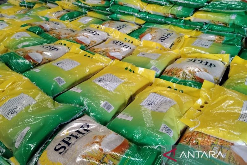 Bulog Medan tingkatkan penyaluran beras SPHP jaga stabilitas harga