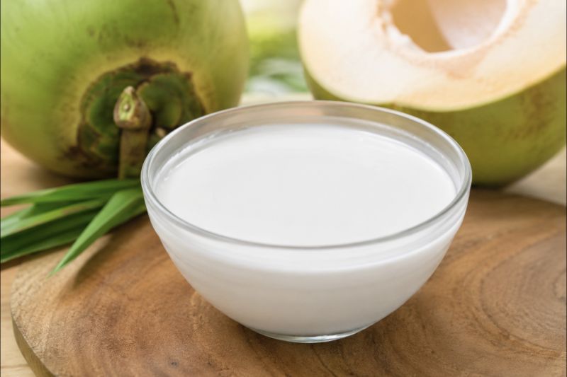 Manfaat santan kelapa untuk rambut dan cara menggunakannya