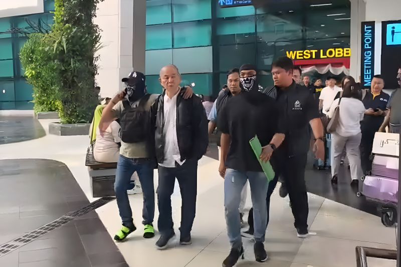 Bareskrim tangkap pemilik THM Planet Batam yang kabur ke Singapura