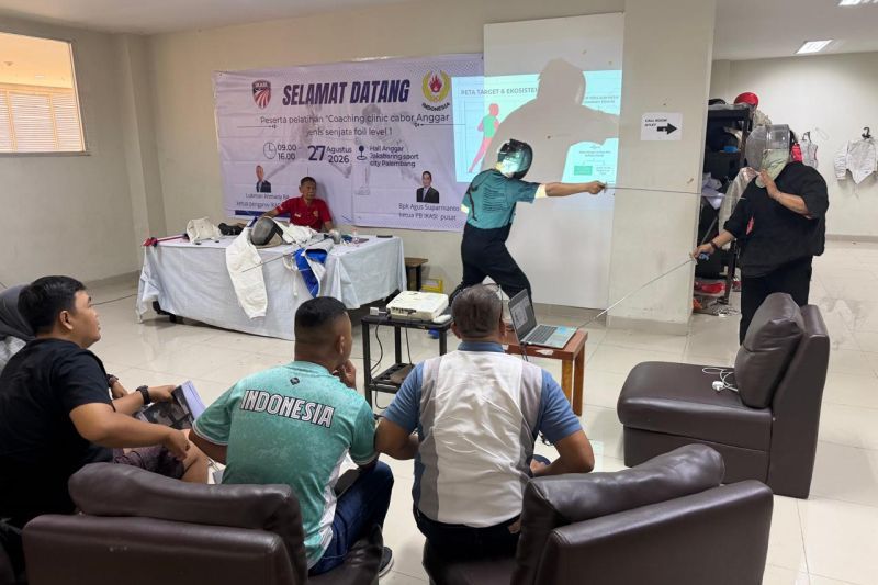 IKASI Sumsel gelar coaching clinic pelatih anggar jelang Porprov 2027