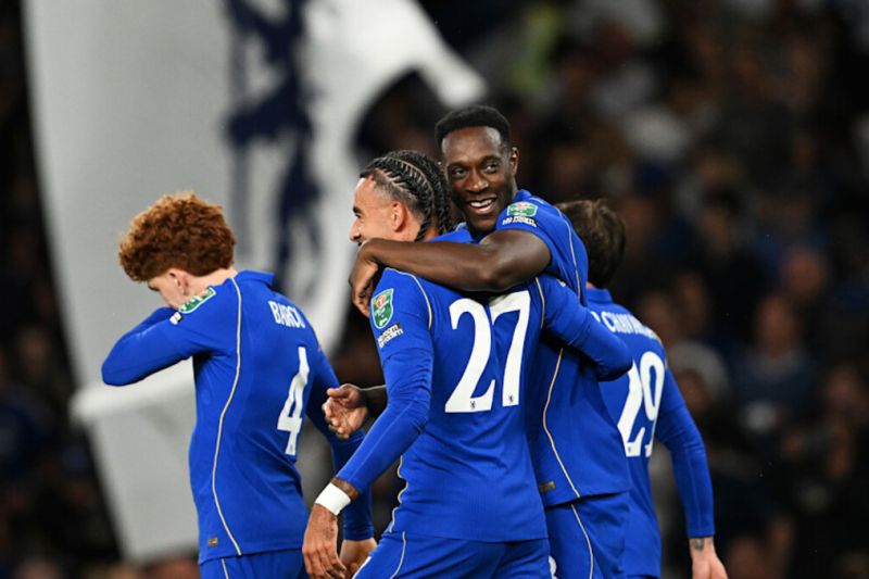 Chelsea ke putaran tiga Carabao Cup setelah tekuk Luton Town 2-0