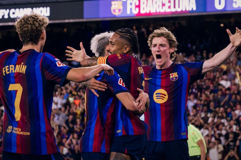 Gol Raphinha dan Fermin bawa Barcelona menang 2-0 atas Athletic Club