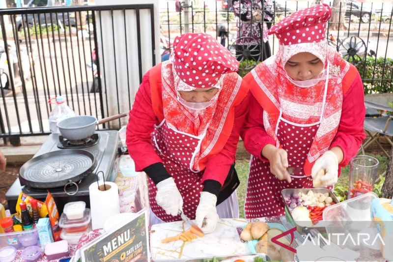 Semarakkan HUT RI, 12 tim ikuti lomba masak TP PKK Cempaka Putih
