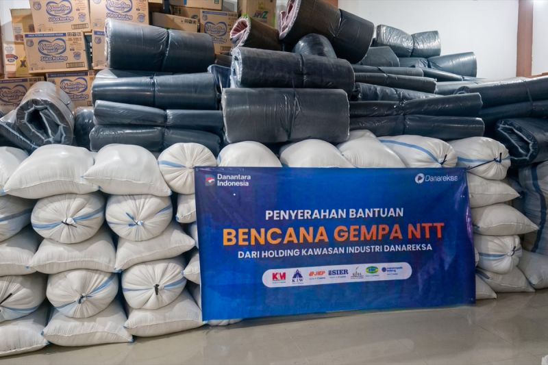 Danareksa salurkan bantuan untuk masyarakat terdampak gempa di NTT