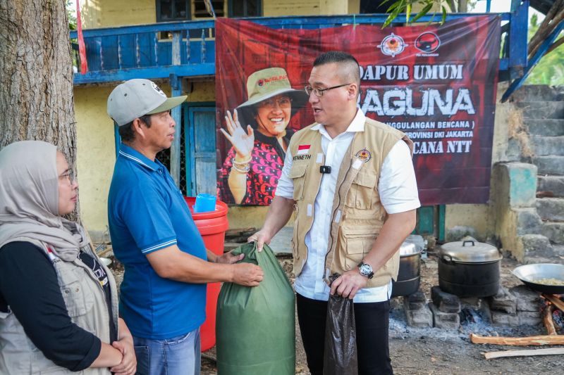 Baguna PDIP Jakarta salurkan bantuan ke korban gempa NTT