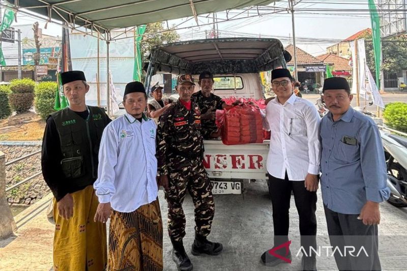 Dapur MBG NU bagikan 12.000 porsi makanan gratis saat muktamar