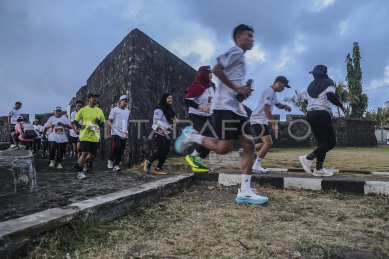 Ratusan peserta ikuti lari jelajah benteng bersejarah di Ternate