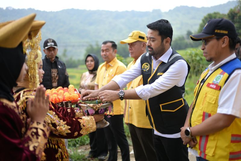 Zigo Rolanda Tinjau Jalan Rimbo Data-Kapujan, Pengaspalan Dimulai Oktober 2026