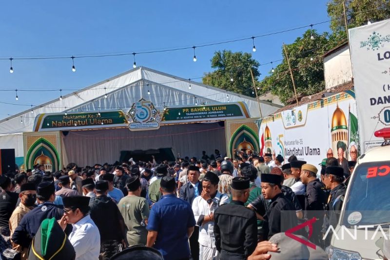 Gus Yahya minta massa aksi tenang
