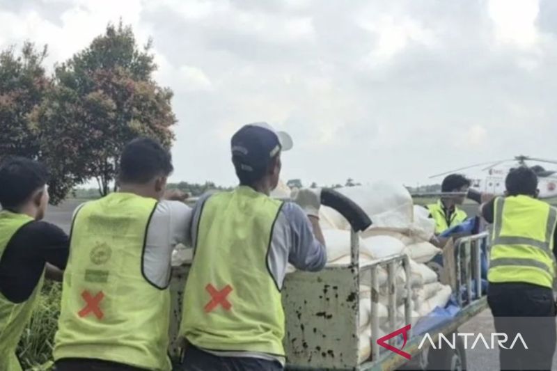 Atasi karhutla, OMC berhasil picu hujan di tiga wilayah Jambi