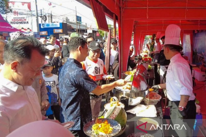 Pemkab Banyuwangi kampanye budi daya udang lewat "Shrimp Fiesta"