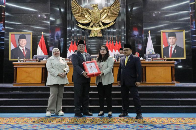 DKI ajukan Raperda perubahan APBD 2026 Rp79,59 T dan kota layak anak