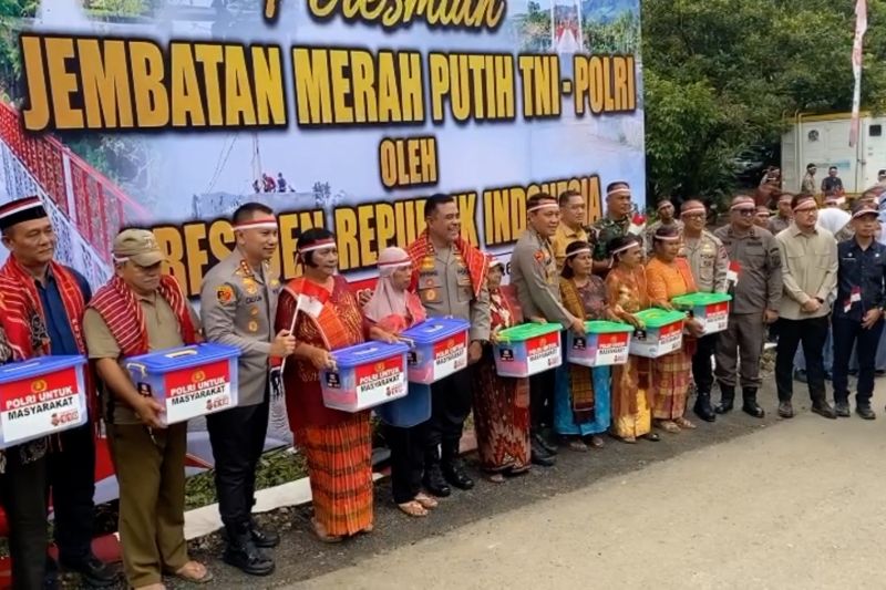 Polda Sumut resmikan Jembatan Merah Putih di Deli Serdang