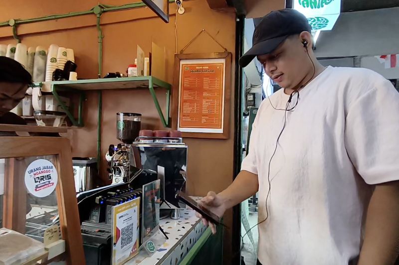 Dari Pasar Kosambi ke mancanegara, QRIS dorong perluasan pasar UMKM