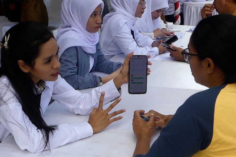 Pemkot Ambon wajibkan ASN registrasi digitalisasi Bansos