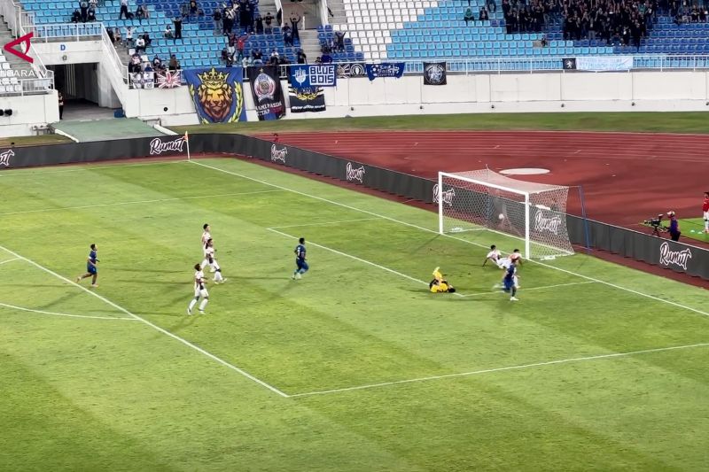 Arema FC menang 2-0 atas Rans Nusantara FC di laga uji coba