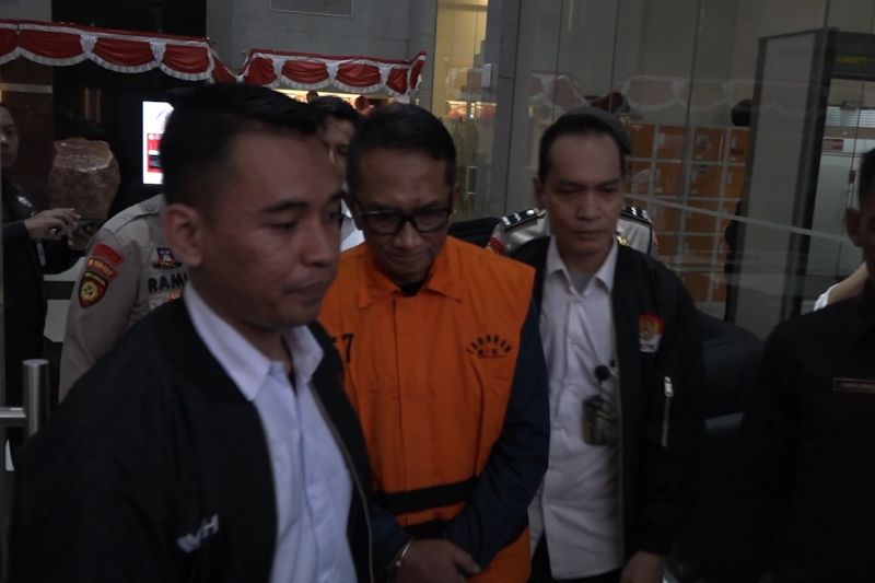KPK tahan Kepala Bea Cukai Kediri, diduga terima Rp3,25 miliar