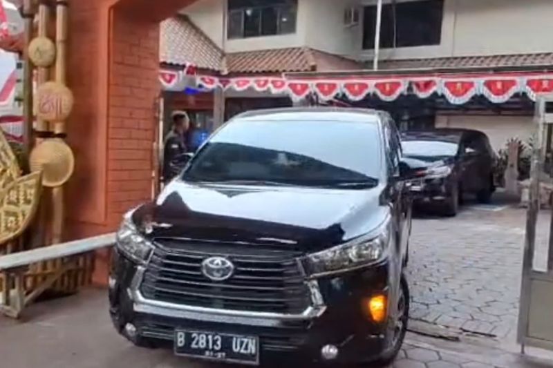 KPK Geledah Bappenda-BKPSDM Bogor, sita sejumlah dokumen